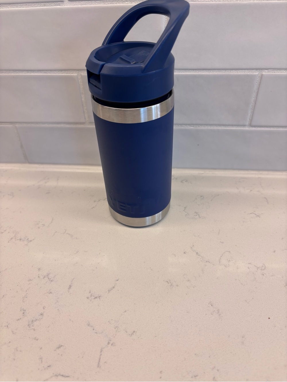 Yeti 12oz Blue Travel Tumbler with Carry Handle